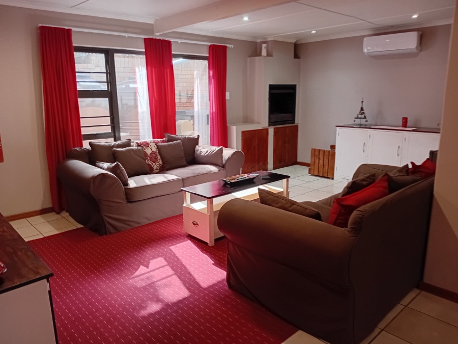 4 Bedroom Property for Sale in Gonubie Eastern Cape
